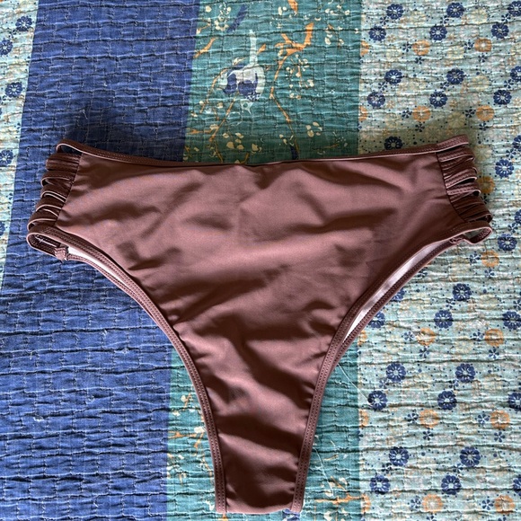 Purple Ruffled Bikini Set - Picture 2 of 7